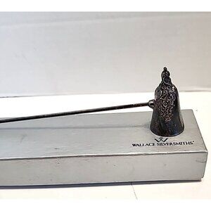 Wallace Silversmiths Silver-Plated Ornate Candle Snuffer Decorative Floral READ